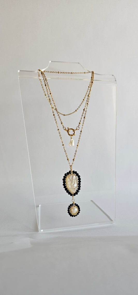 Pearls charm long necklace