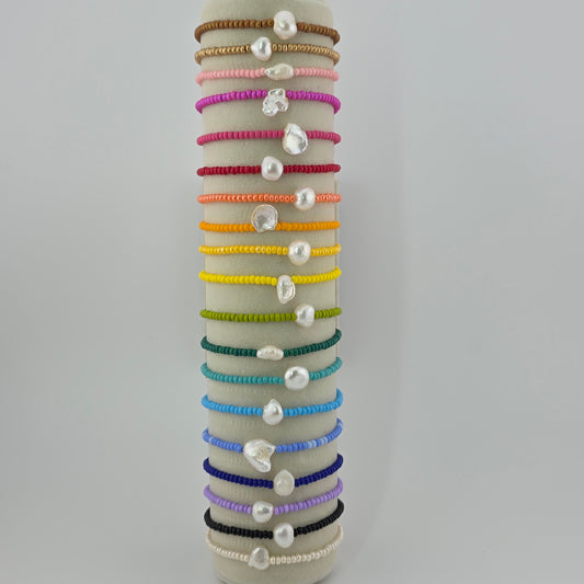Seed bead & pearl bracelet