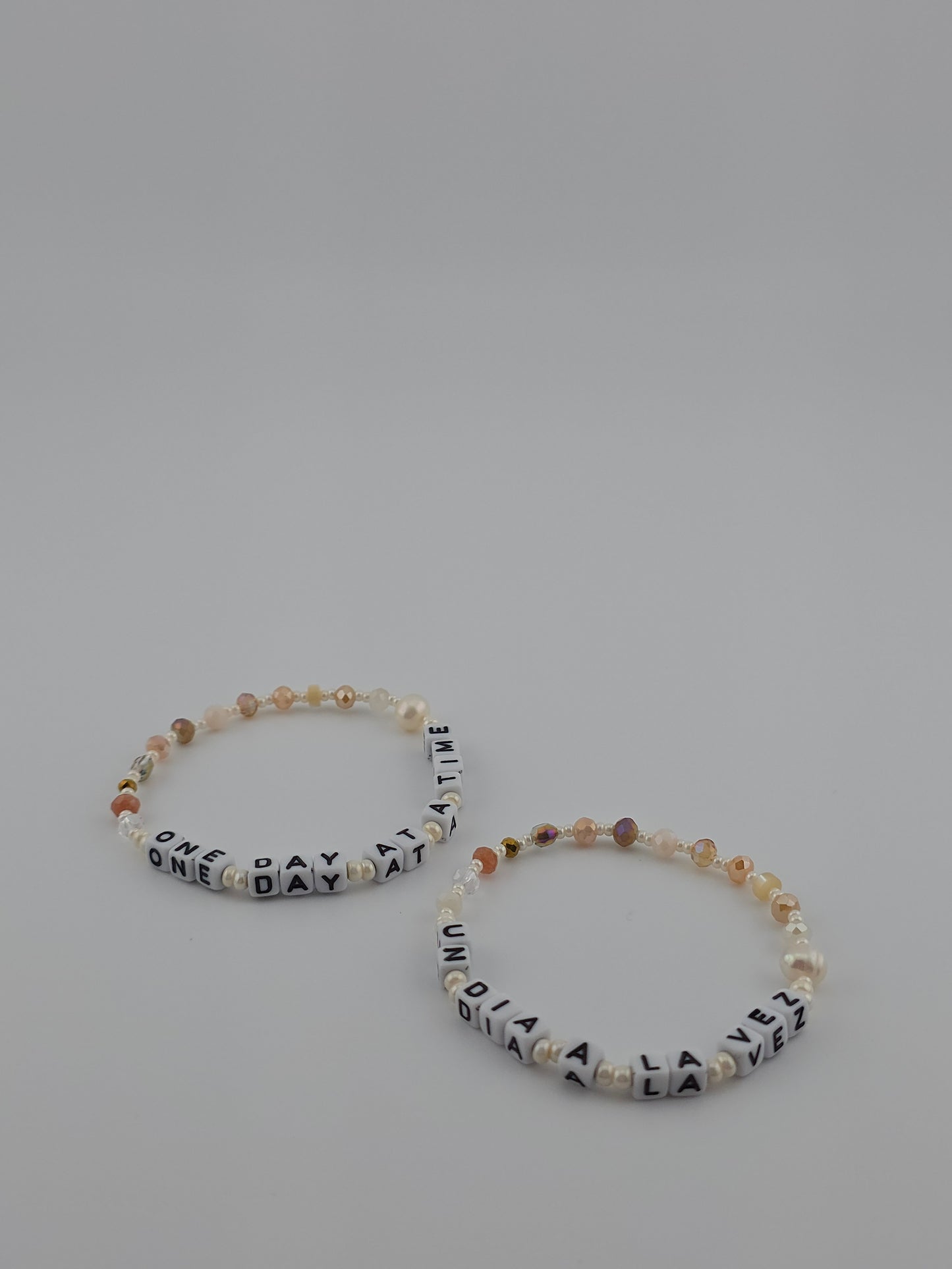 Un dia a la vez/One Day at a Time