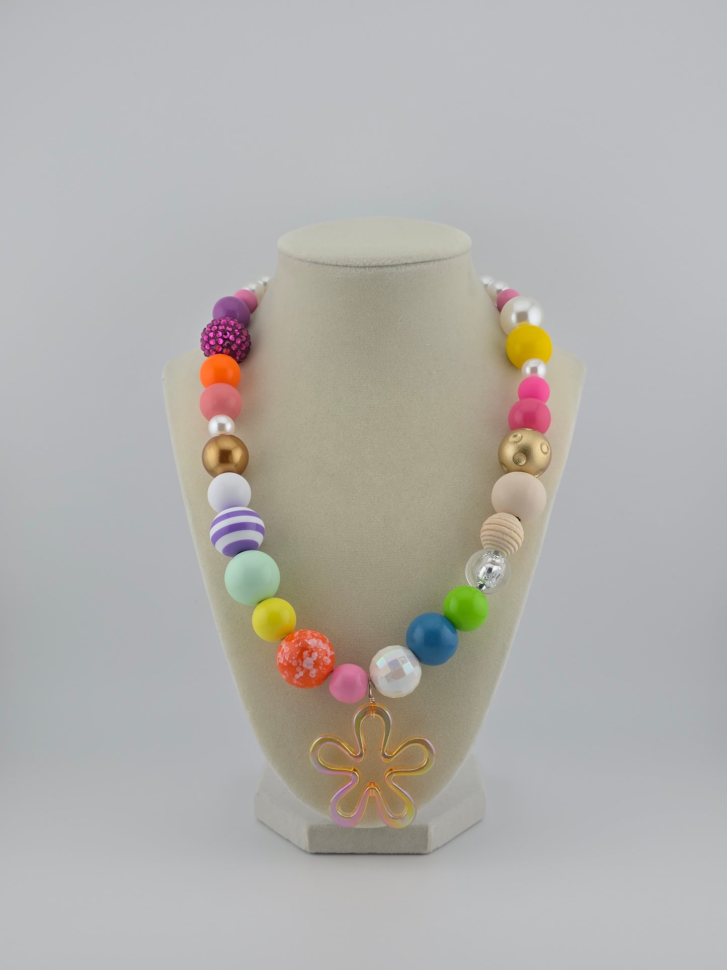 Gumball rainbow necklace
